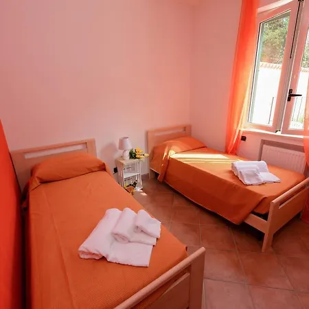Appartement Vito Orange *